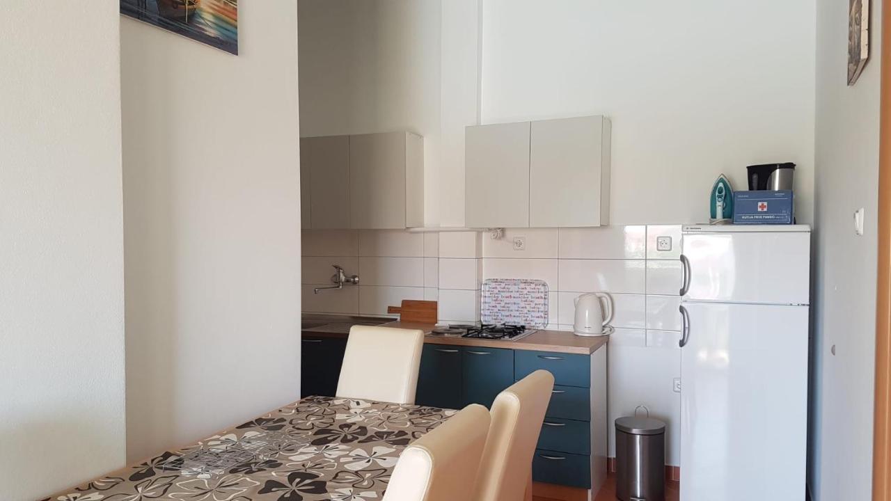 Apartmani Vincek Vodice Eksteriør billede