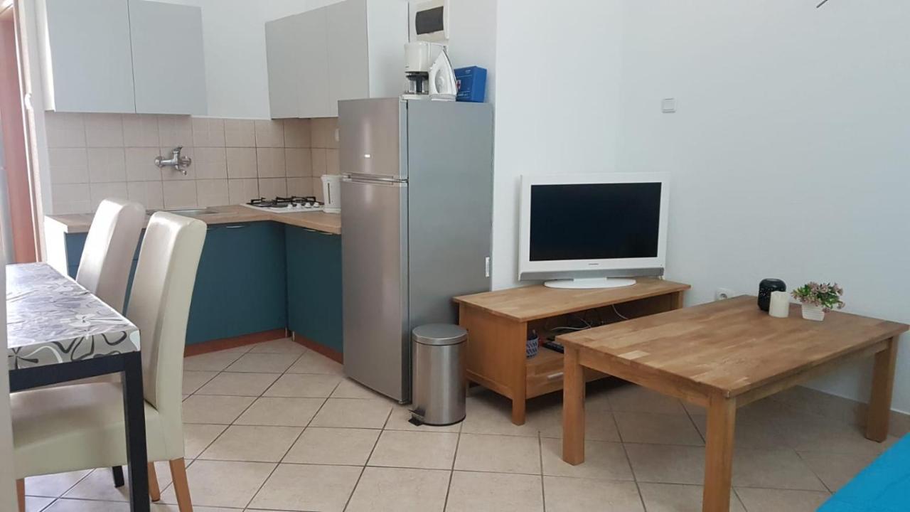 Apartmani Vincek Vodice Eksteriør billede